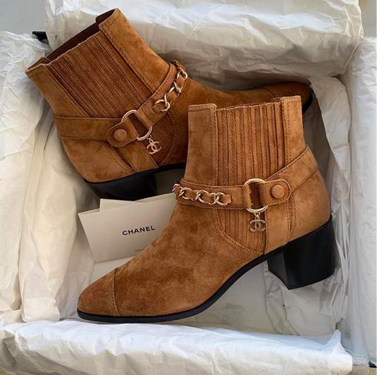 2019年买鞋请锁定这8大流行鞋款，风靡时尚圈的晒鞋10大拍照法