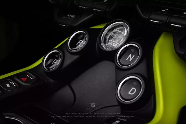 深度体验阿斯顿•马丁V8 Vantage:只为读懂你的美