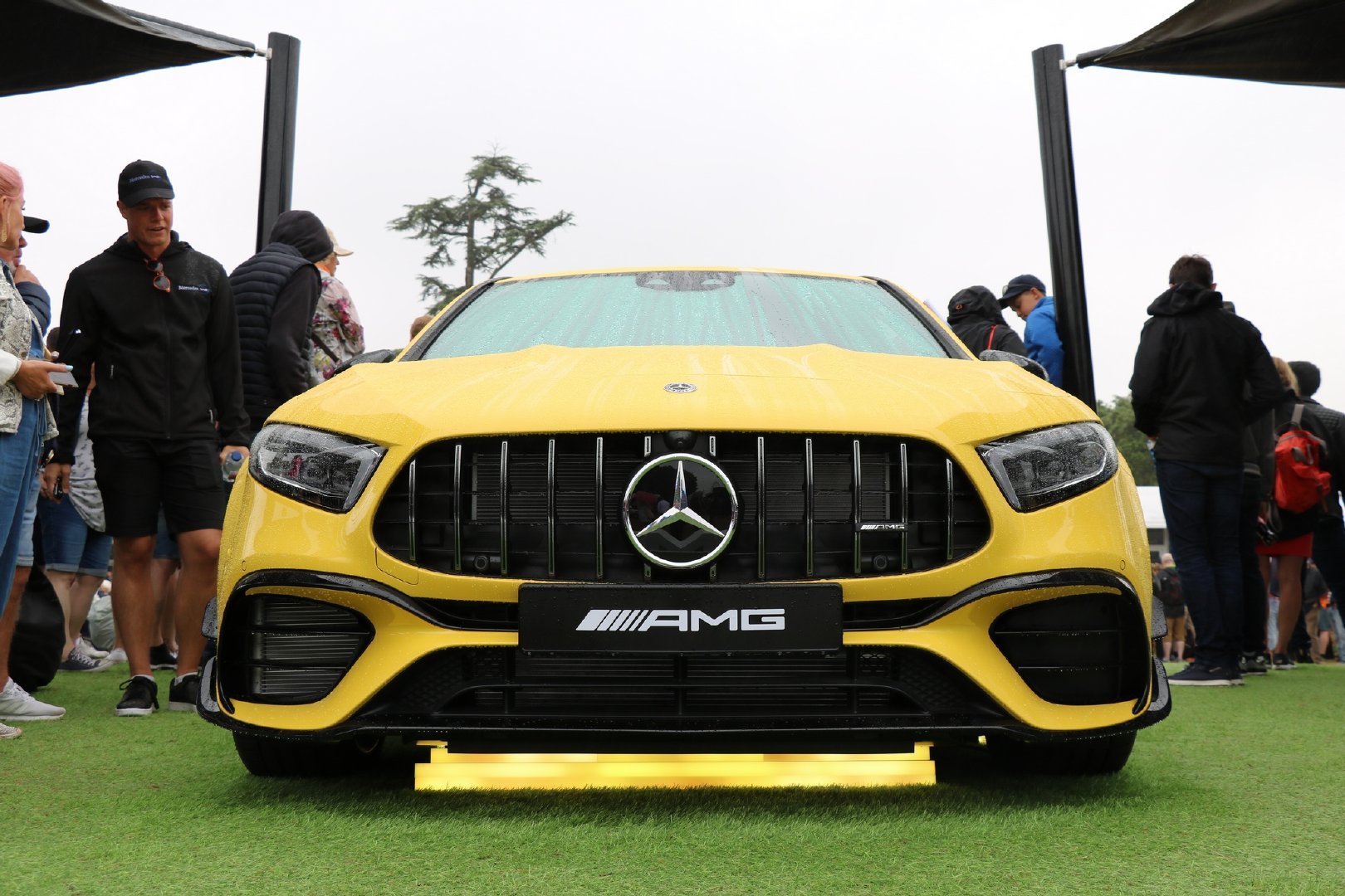 地表最强2.0T加持 实拍梅赛德斯-AMG A 45 S 4MATIC