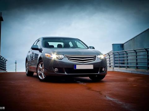 散热器又叫热交换器，在保养的时候应该注意什么？