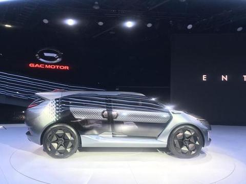 第一排3个座位，这台MPV什么来头？