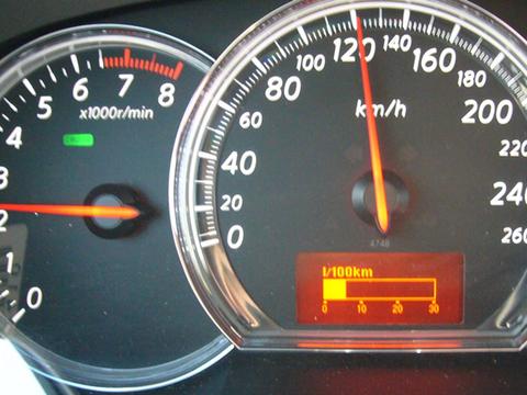 大脚油门和跑高速哪个清理积碳效果好？