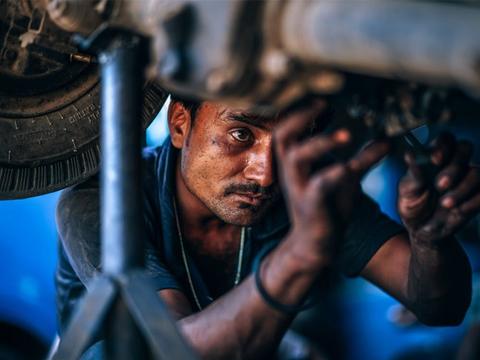 我的车一年连10000公里都跑不到，该怎么保养？