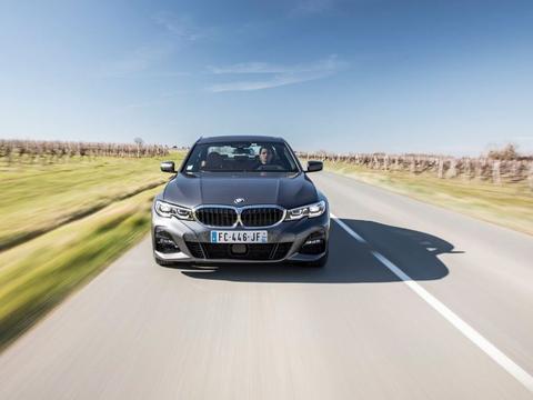 一台内外兼修的矿石灰G20，让新3系豪华感提升不止一个档次！