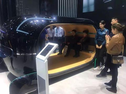 本是来追美食的，却不小心被TA圈粉了