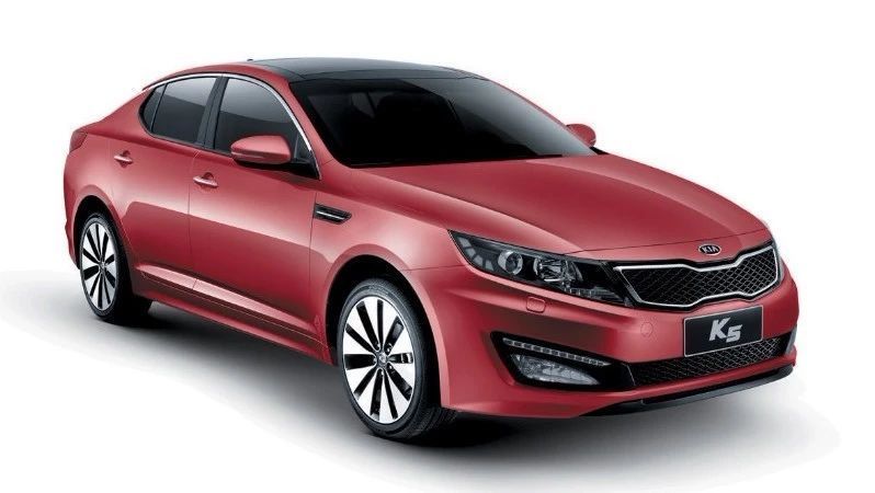 “屌丝三宝”剩一位也行 起亚K5何时换代？