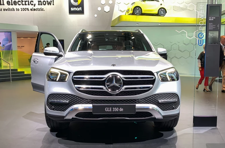 奔驰GLE上市,搭载2.0T发动机,百公里加速只需7.3S