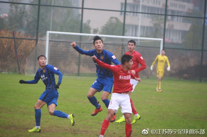 今天上午,2018中国足协U23联赛继续在武汉塔