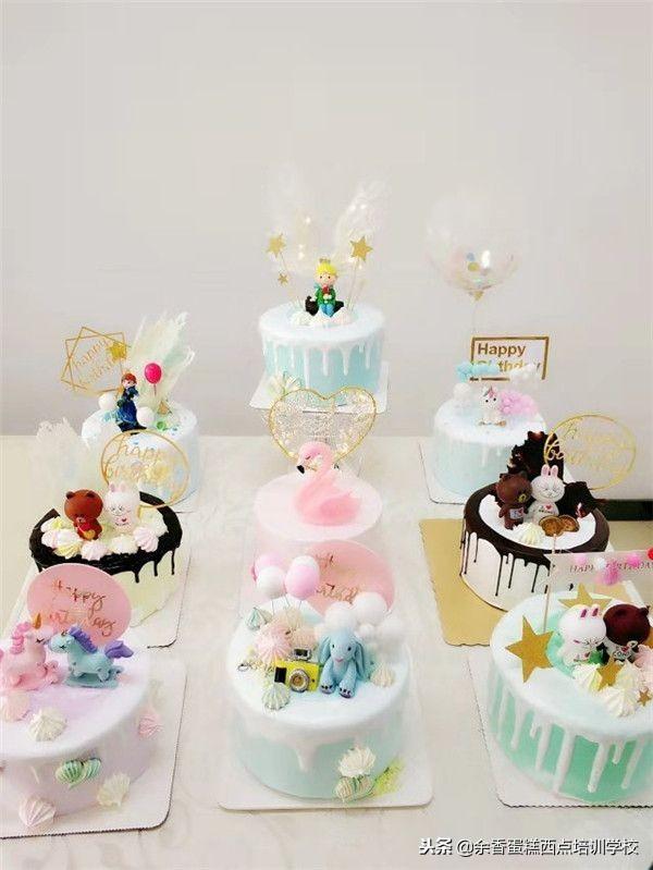 高中生想学西点，需要多少钱？