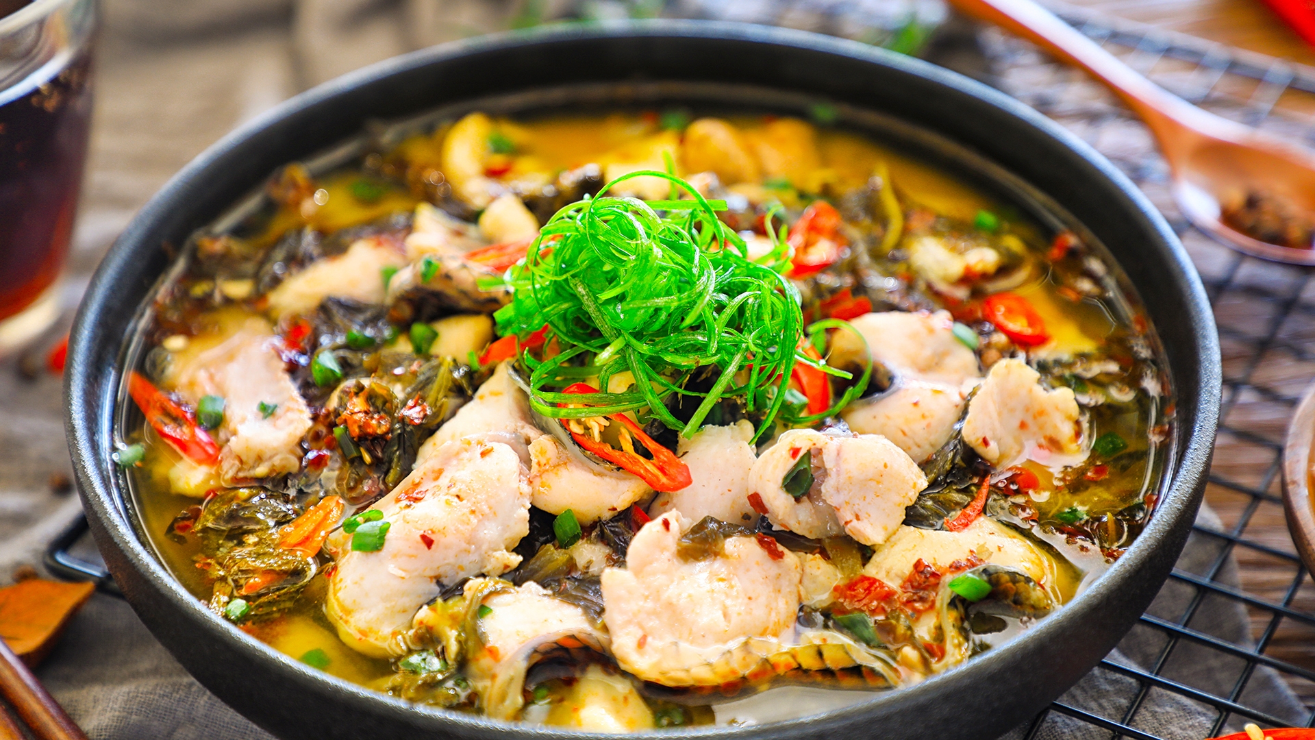 许船长酸菜鱼宛如一艘独具魅力的帆船