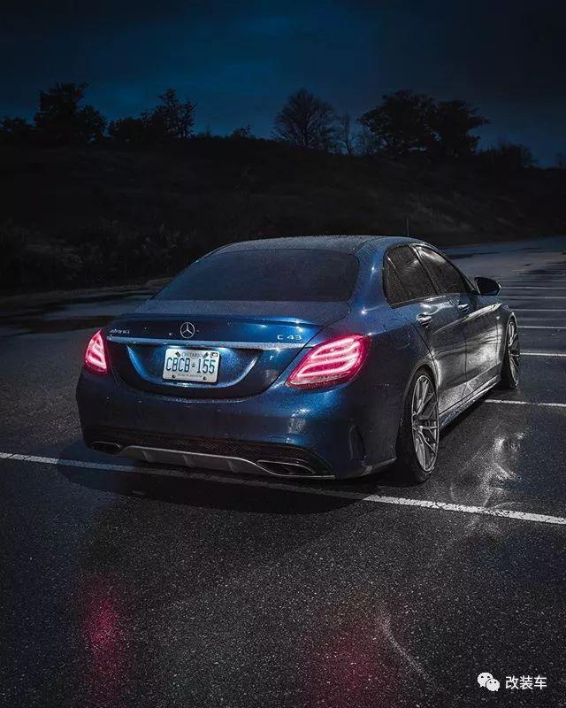 入门级别梅赛德斯-AMG C43改装案例,你会选择低趴还是竞技?