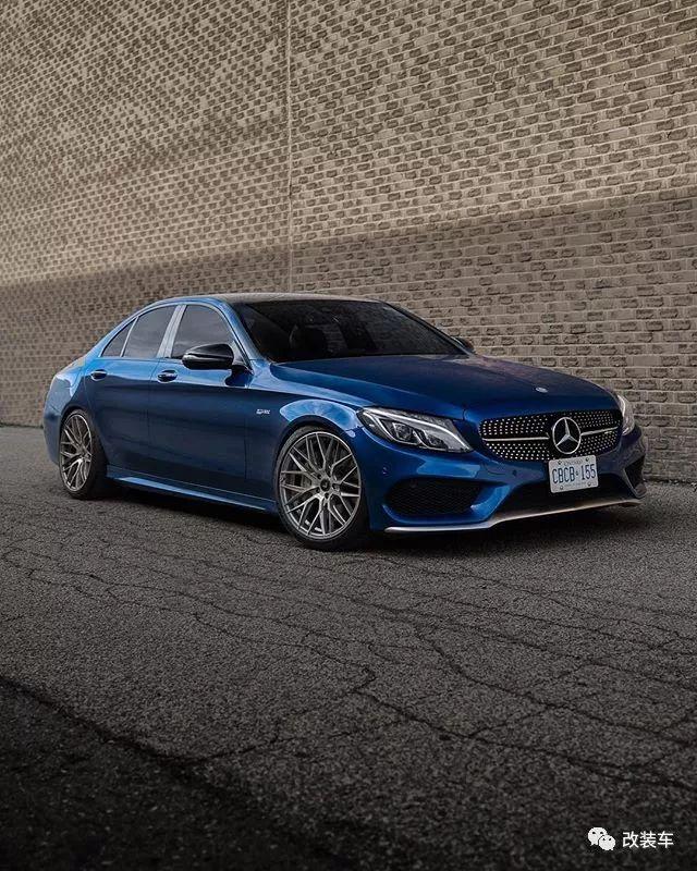 入门级别梅赛德斯-AMG C43改装案例，你会选择低趴还是竞技？