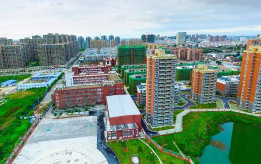 六安各县人口_六安职业技术学院(2)