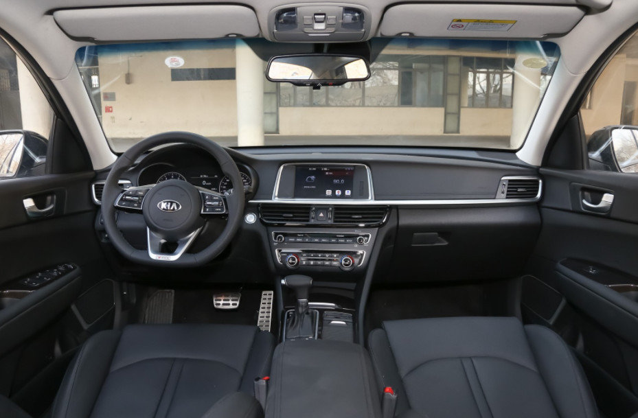 “屌丝三宝”剩一位也行 起亚K5何时换代？