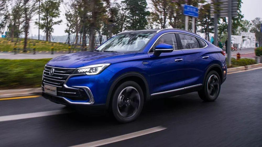 ����CS85 COUPE��13.69��Ԫ��2.0T+����8AT��ĺ��ܸɣ�