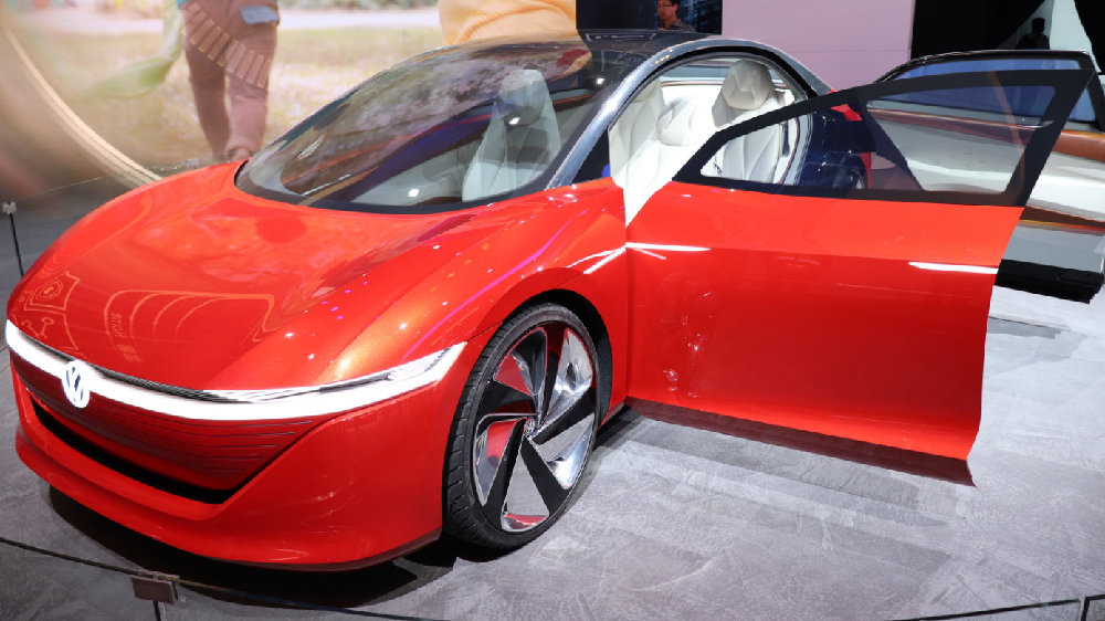 大众等车企都开始推纯电动汽车，说明什么问题？