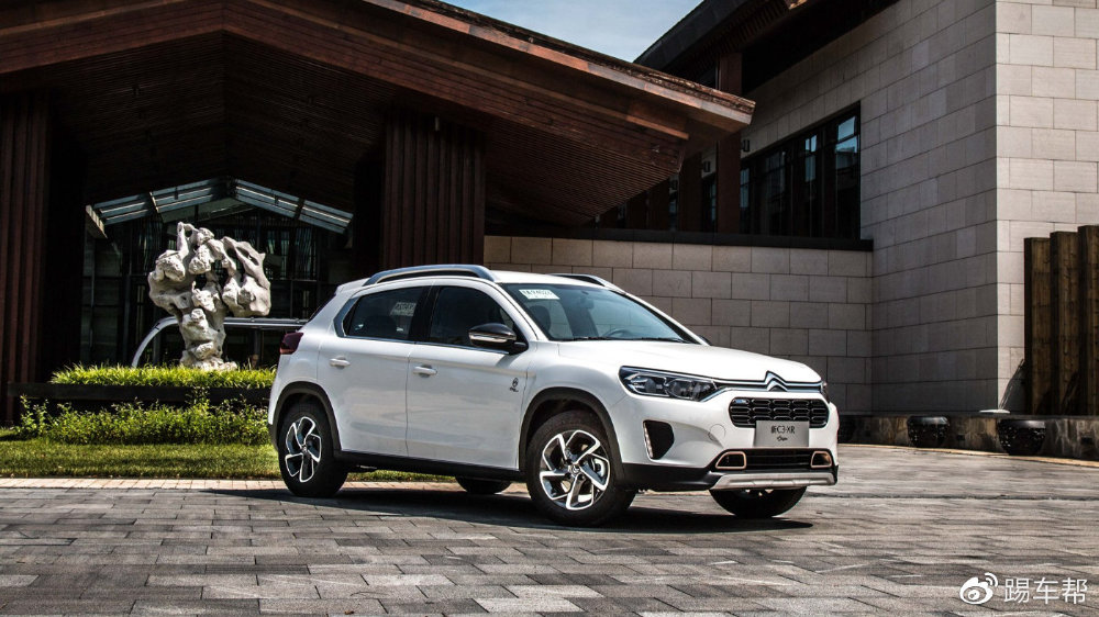 雪铁龙100岁了，C3-XR 百年臻享，香不香？