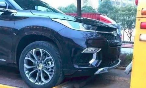 偶遇全新奇瑞星途 比领克01漂亮 160马力配国产最强1.6T或12万起