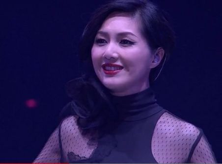 45岁杨千嬅曾经历过3段感情最后家庭美满