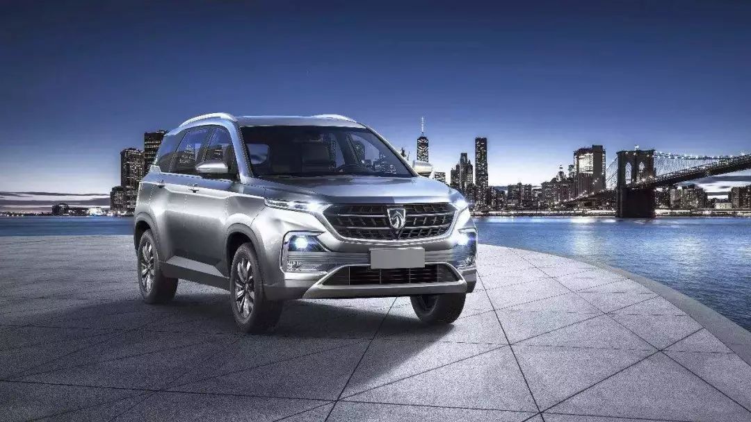 不必盯着途昂、汉兰达,这5款7座SUV10万就能搞定,性价比没得说