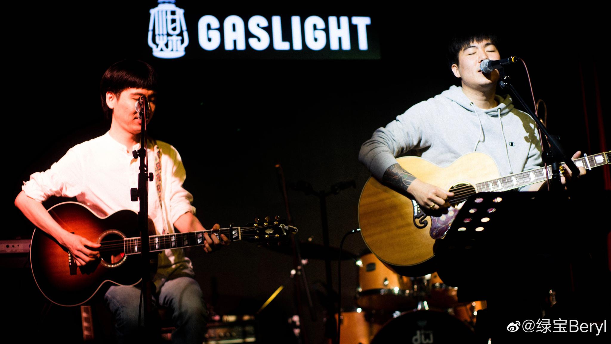 414 煤气灯live house 里春风沉醉的夜晚晓月老板&宁夏&小海|宁夏|煤气灯