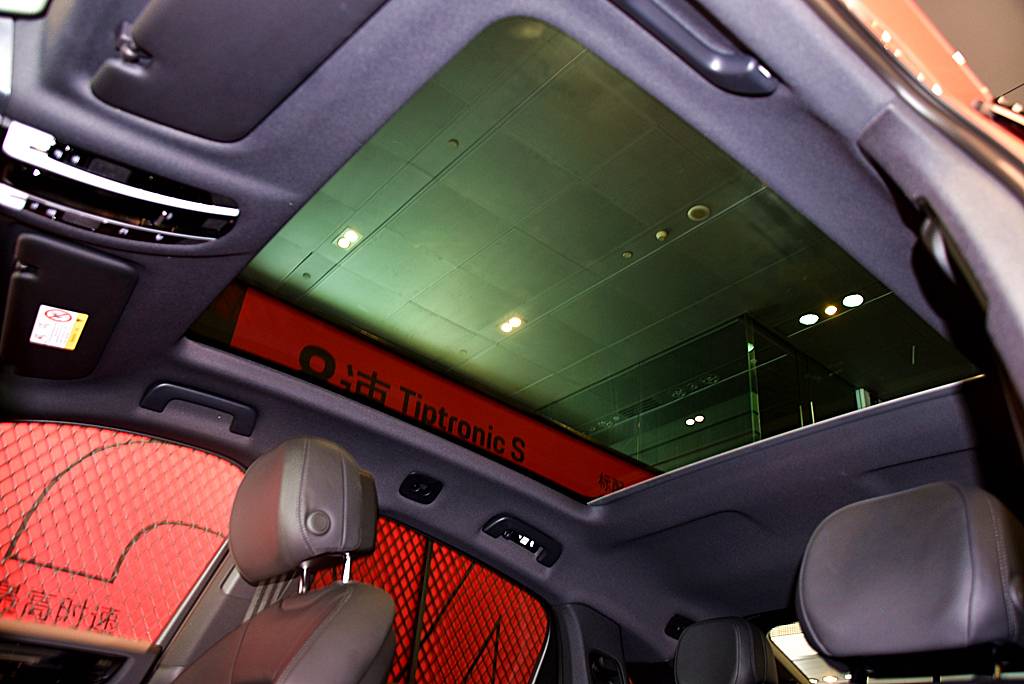抢先到店实拍保时捷全新Cayenne Coupe!带有赛道基因的SUV
