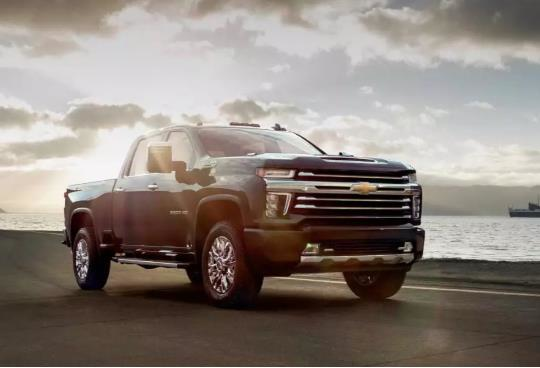 峰值扭矩上千牛米的纯正美式皮卡了解一下