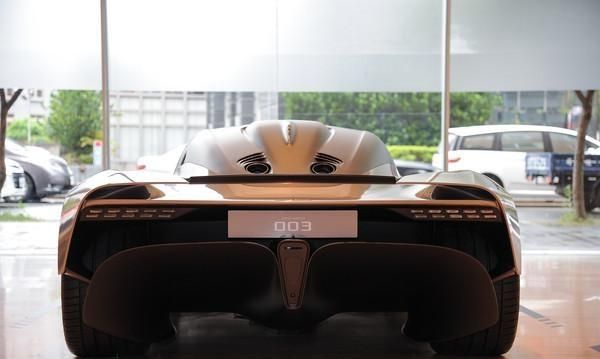 预估售价1560万!Aston Martin千匹油电超跑 Valhalla来台
