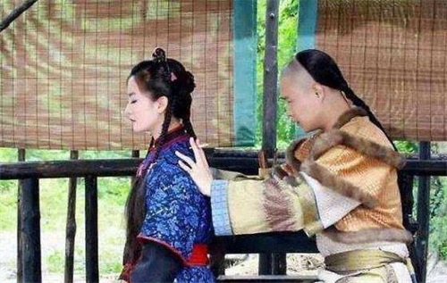 最爆笑的穿帮镜头，小沈阳拍戏手中夹香烟，最后一个让人笑出眼泪
