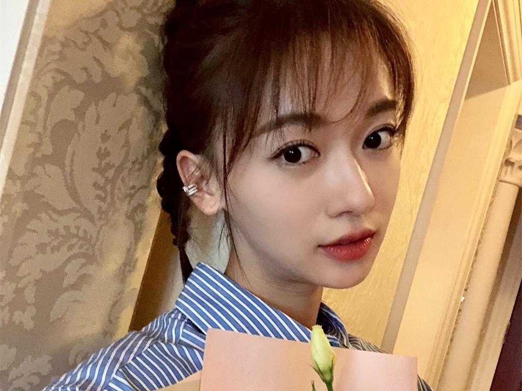 太耿直!俞灏明说吴谨言像一种狗，而吴谨言听后差点发飙