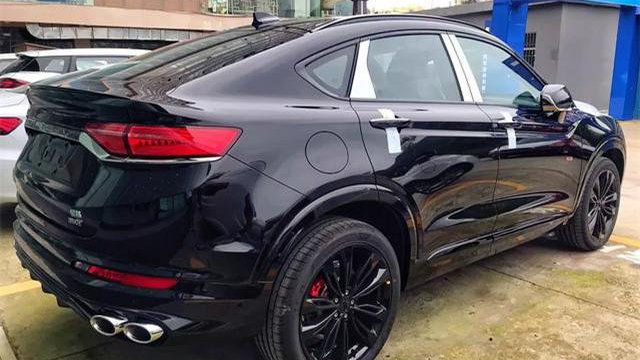 又一国产“黑武士”来了，全黑车身，四出排气，破百仅需6.8秒！