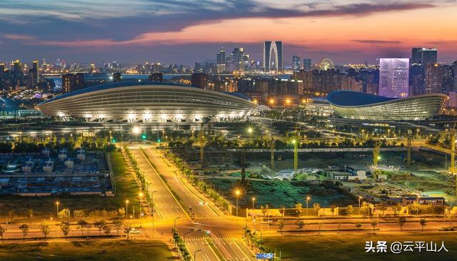 上港、国安超级争霸,苏州见证2019中国足球首