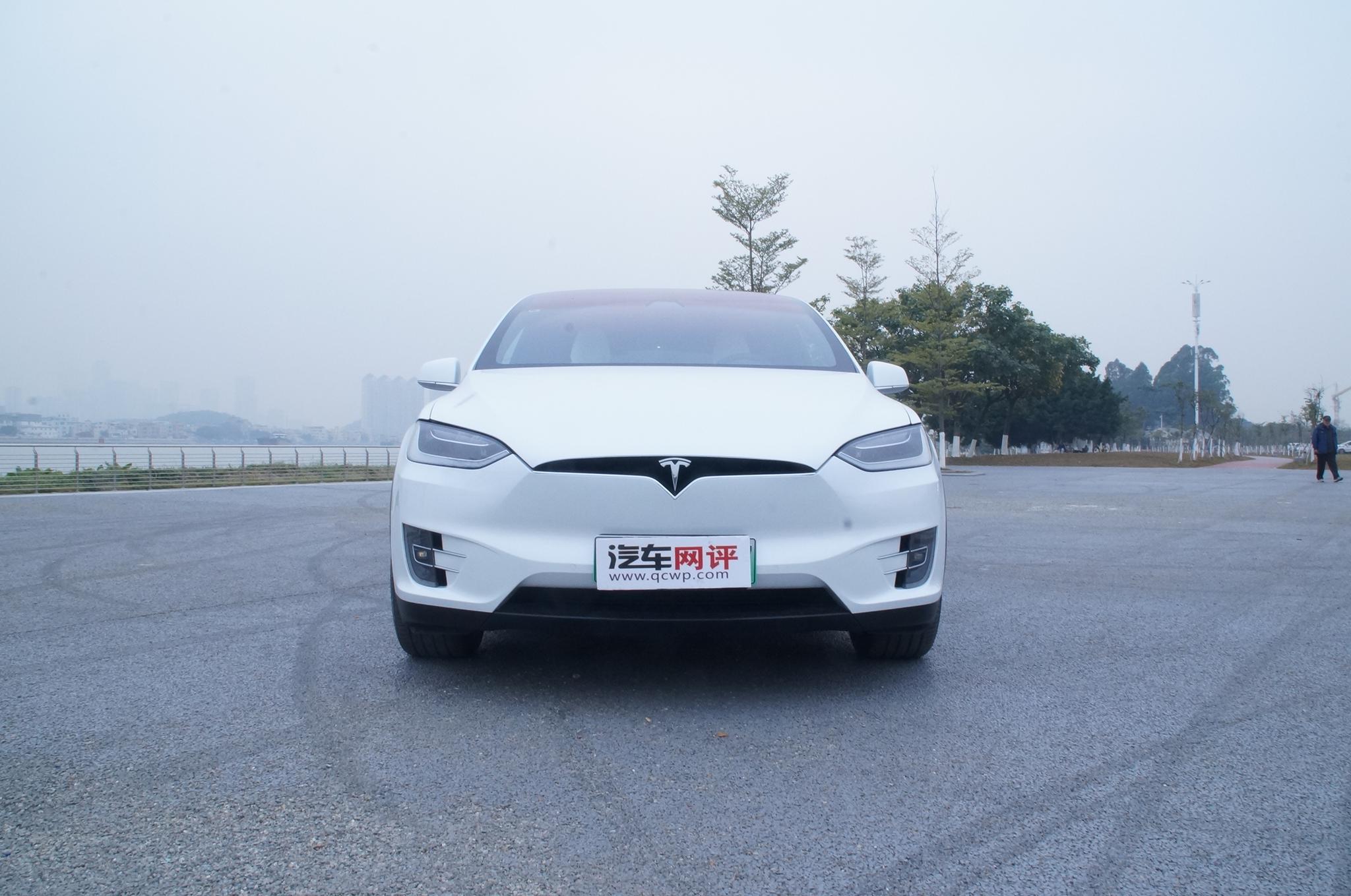 试驾特斯拉model X 一个冷酷又有爱的克隆战士