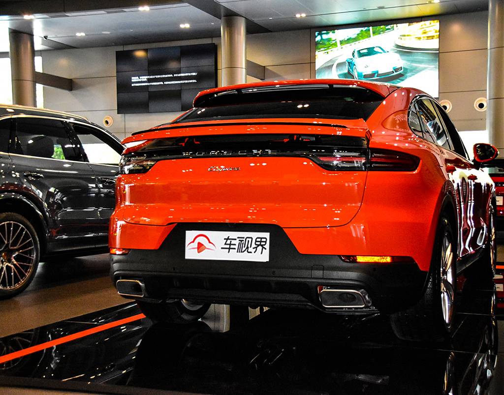 抢先到店实拍保时捷全新Cayenne Coupe!带有赛道基因的SUV