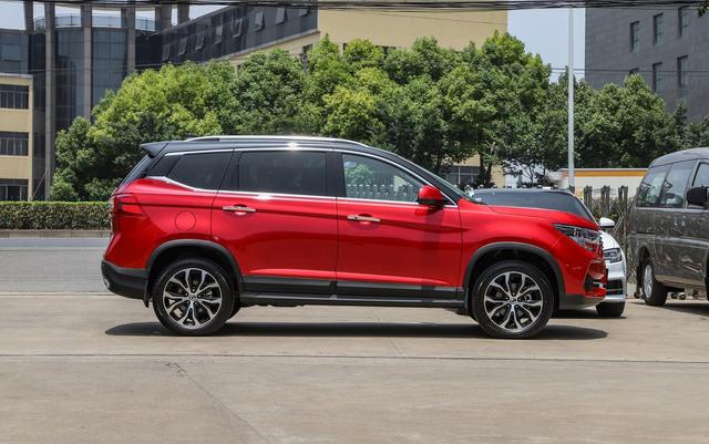 10万不到就能买到SUV,1.5T+6AT,还有大尺寸中控屏