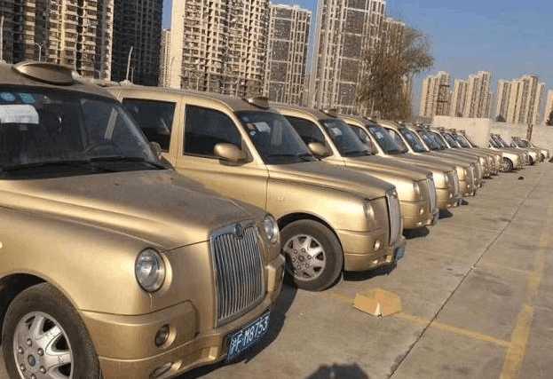 偶遇大批吉利英伦老爷车,全部一折,当个代步车也很洋气