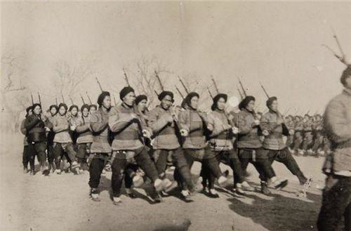 晚清时期珍贵的阅兵，真实记录清军的战斗力和日常训练