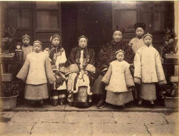 晚清时期官员和外国官员真实合影照片