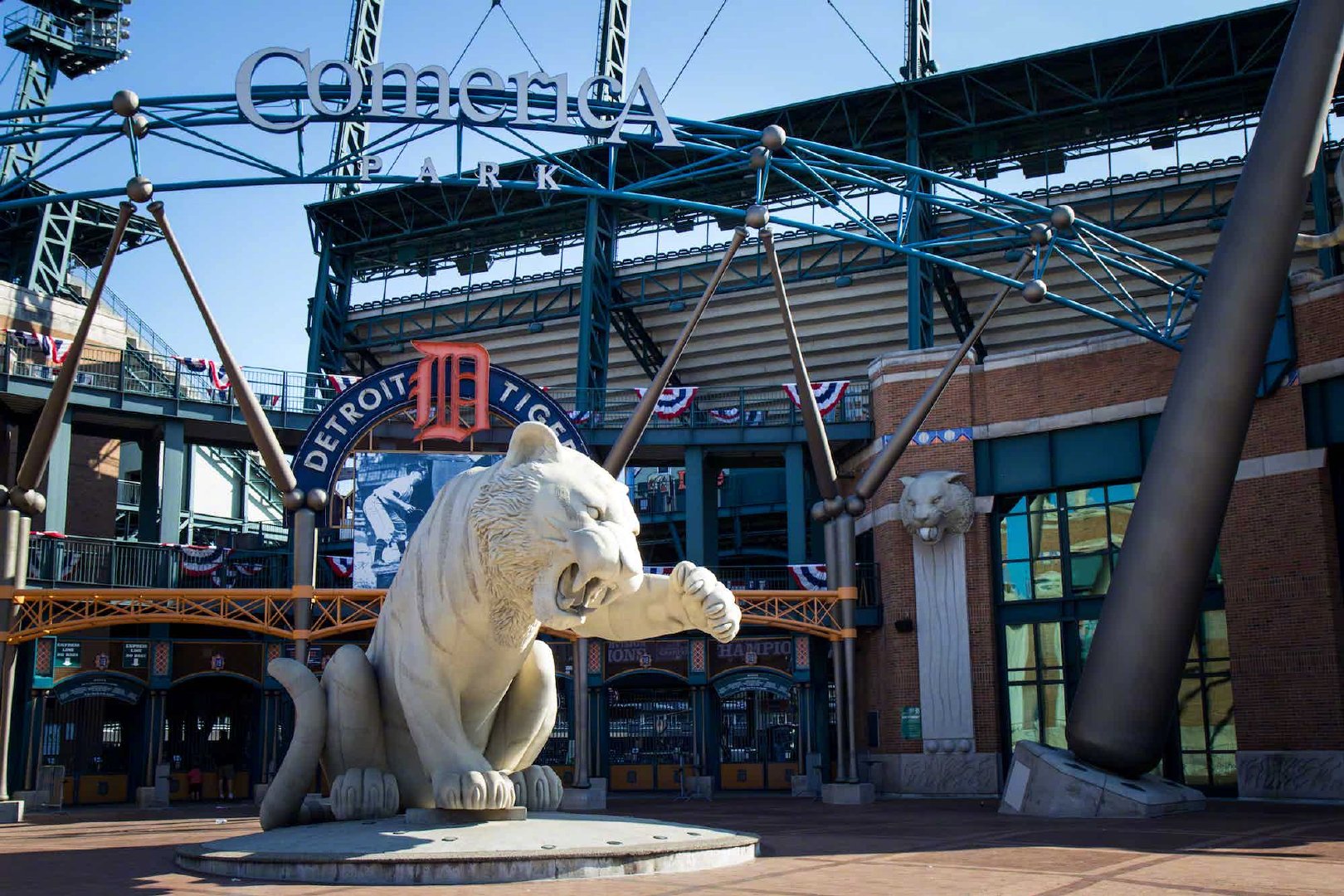 底特律活塞球迷热议球队重建进程与新秀表现