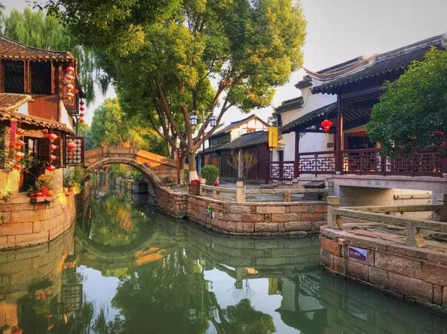 青岩镇人口_青岩镇土地利用规划图