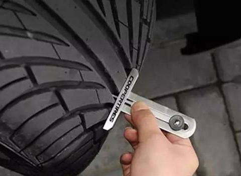 开车回家要跑1000公里长途前不做保养，但这5个地方一定要