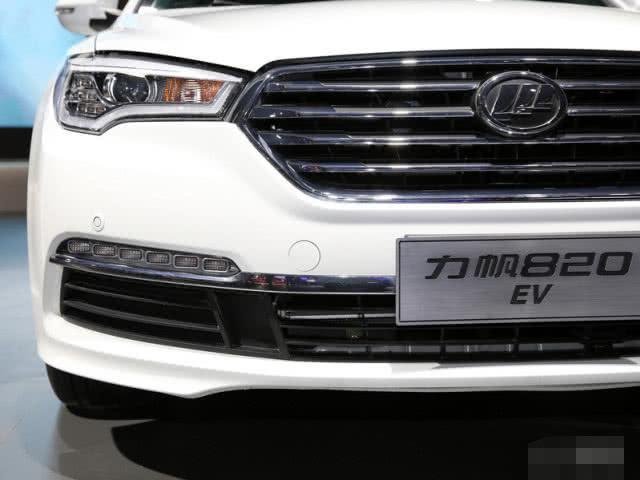最惨中级车,车长近4米9,仅7万,国内没人买,在国外却是第一