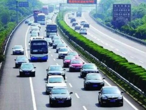 汽车连续跑12小时高速会怎样？车友亲身体验后，告诉你答案
