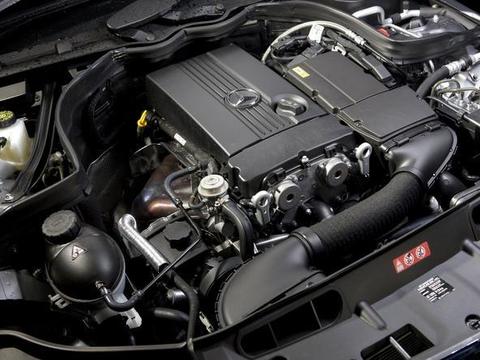 只要用技巧开车，发动机就不会产生积碳，也就不用清理了