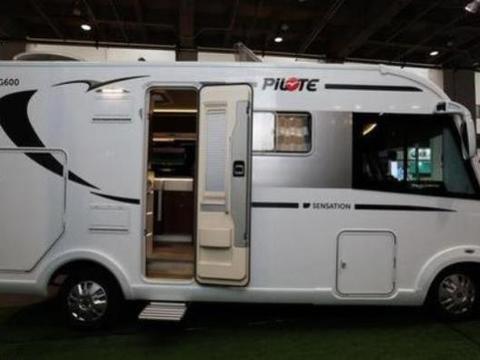 售价76.8万元 湃力特新款原厂纯进口B型房车到店