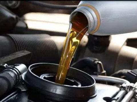 维修师傅：变速箱油超过这里程不换，车离报废不远，后悔没早知道