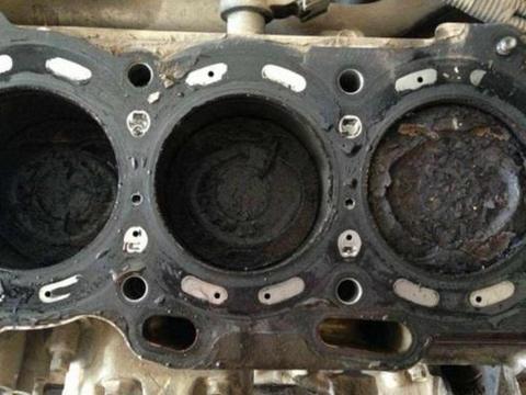 怎么判断车子发动机是否有积碳？修车师傅教你一招