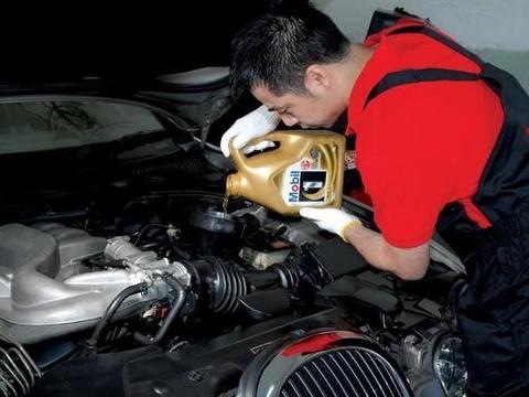汽车“五油三液”多久换一次?周期搞错,浪费钱还伤车!!