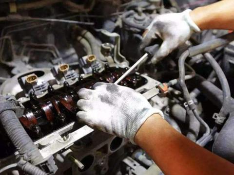 汽车保养不是越多越好，这三种保养项目可有可无，4S店却忽悠你