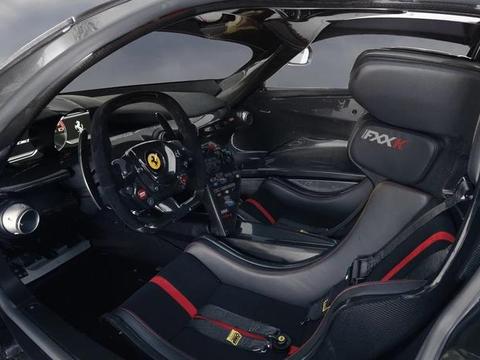 带你走进价值5000万的法拉利拉法LaFerrari！